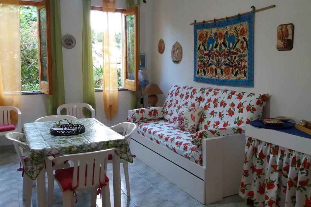 Casa Catalogna , Vicino Al Centro Storico. Lipari (Isola Lipari) Exterior foto